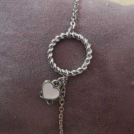 Bracelet twist and Charms
