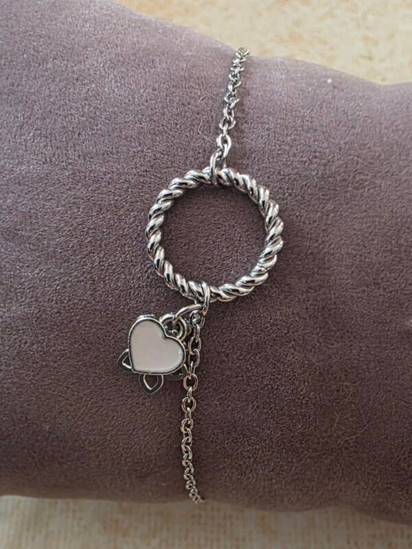 Bracelet twist and Charms
